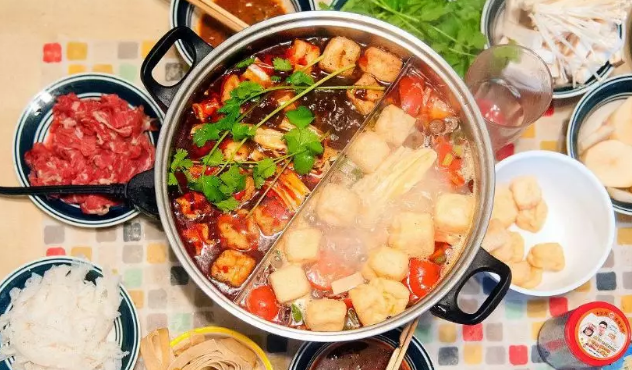 2018中國火鍋品類報(bào)告：關(guān)店數(shù)減少，開店數(shù)增加