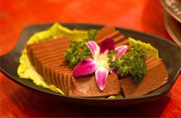 配菜變鍋底，鴨血在火鍋食材中逆襲上位