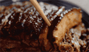 品類龍頭年銷3億元，雙匯、安井等大佬也進場搶吃，這塊“肉”要爆發？